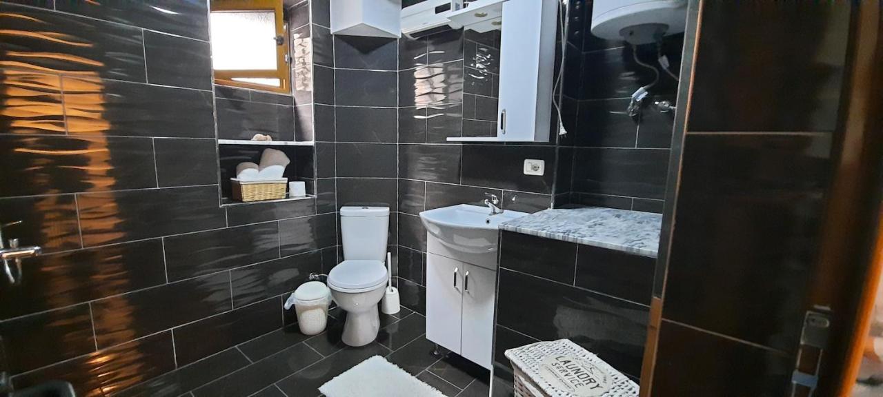 Apartament Clara Permetアパートメント エクステリア 写真