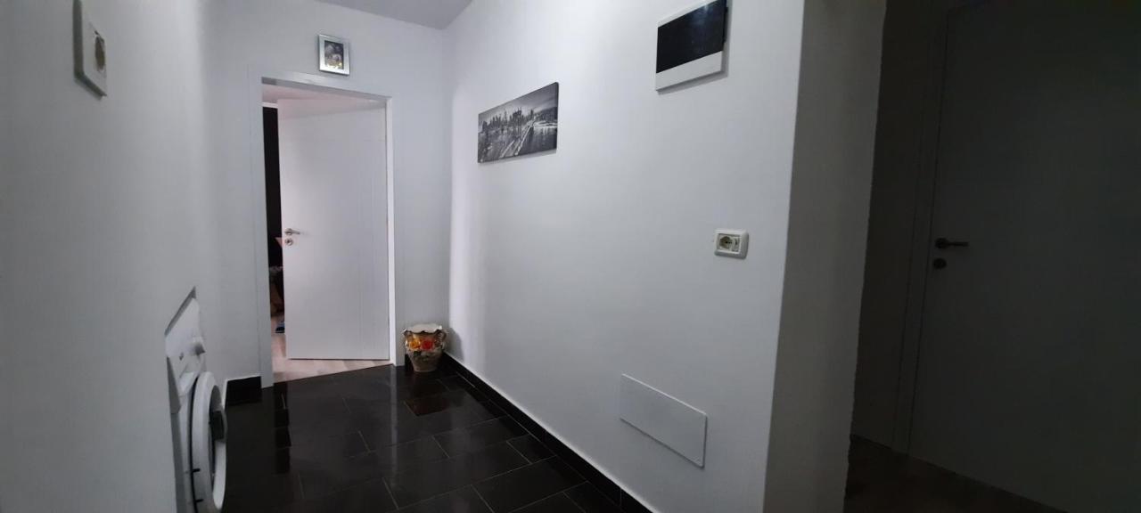 Apartament Clara Permetアパートメント エクステリア 写真