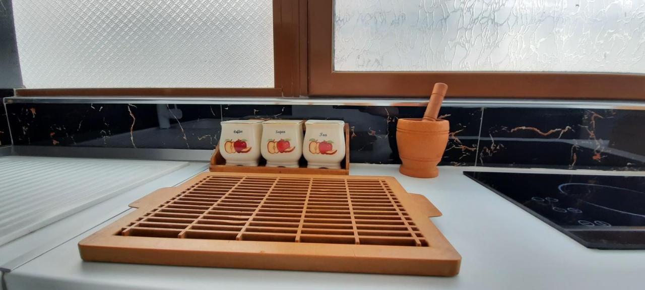 Apartament Clara Permetアパートメント エクステリア 写真
